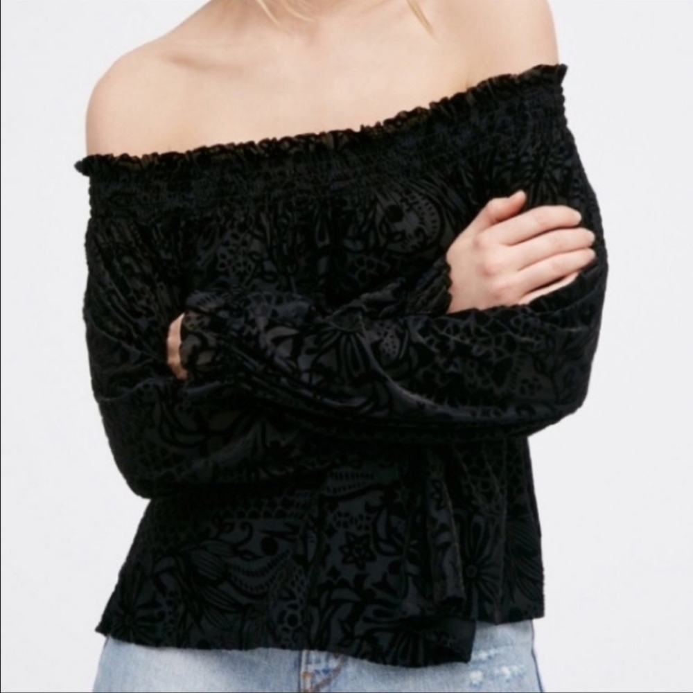 Free People A Little Twist Off the Shoulder Velvet Top - Small NWOT